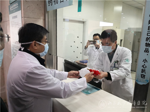 【阻击疫情,齐鲁医院在行动】林亚杰督导新型冠状病毒感染的肺炎防控工作